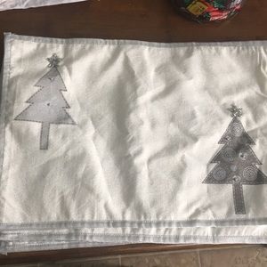 Set Of 5 Silver Tree 🌲 Place Mats